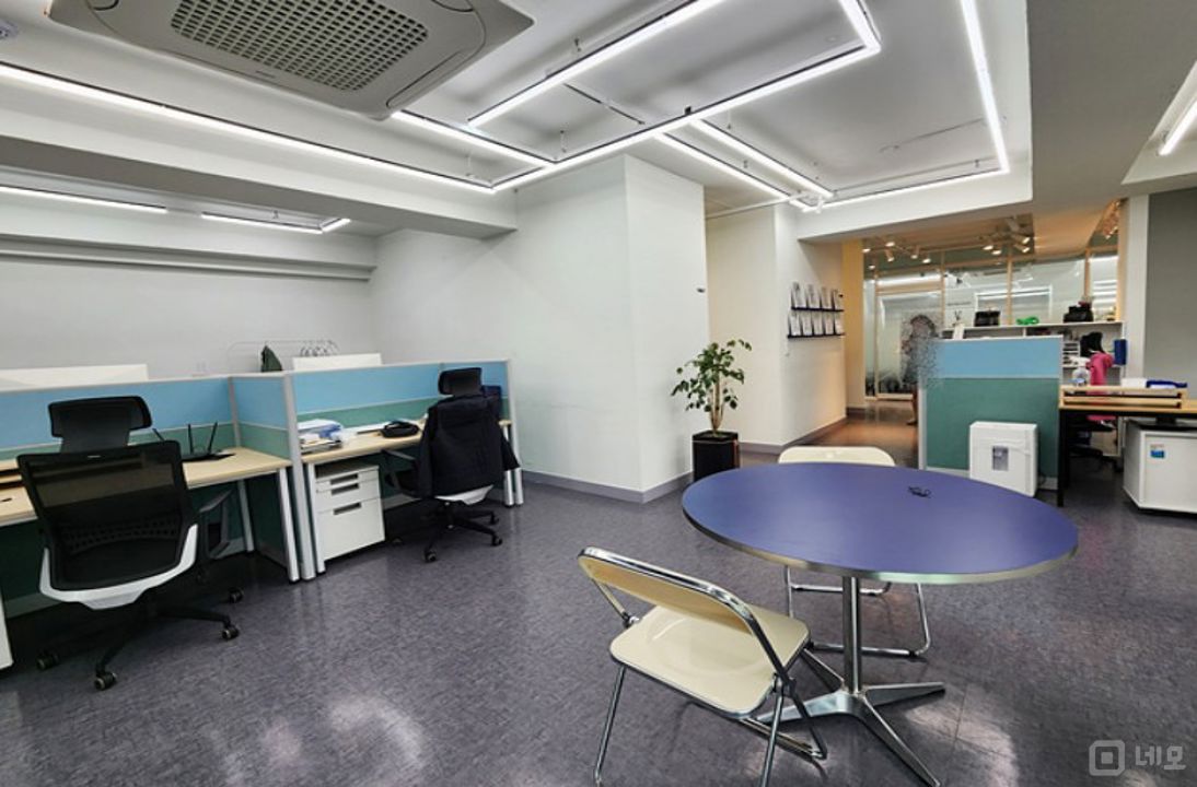 언주역 도보 1분거리 A급 무상 화이트톤인테리어 , 테라스까지 매물의 5번째 사진