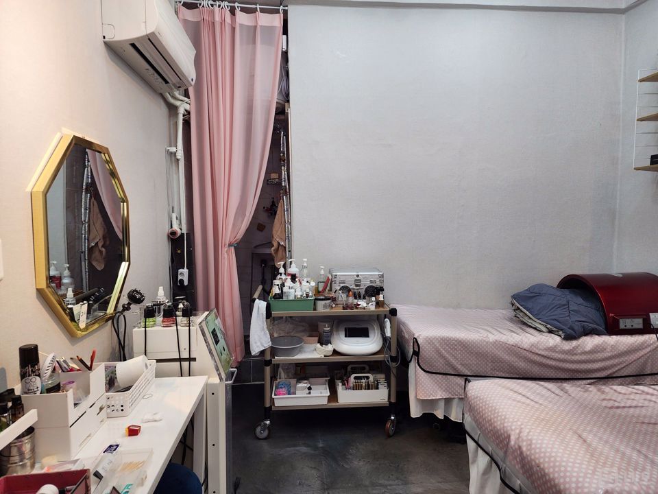 모던한 인테리어 완비된 화곡동 피부미용샵 매물의 3번째 사진