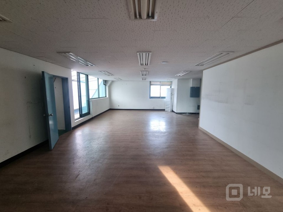 현장사진 실전용약30p 가성비좋은 사무실 매물의 6번째 사진