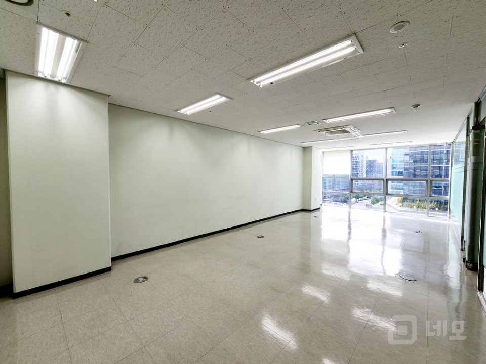 가산역초역세권 실28P 깔끔한 사무실추천 매물의 2번째 사진