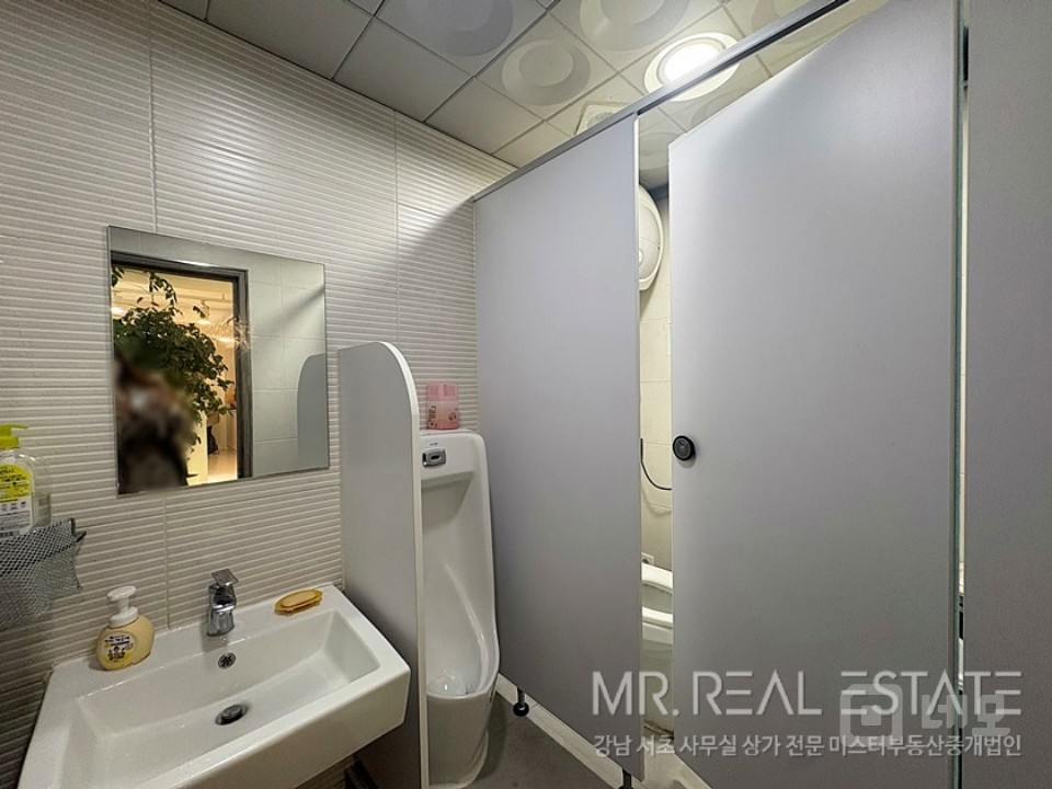 인테리어S급 언주2분 엘베有 빠른계약예상 매물의 21번째 사진