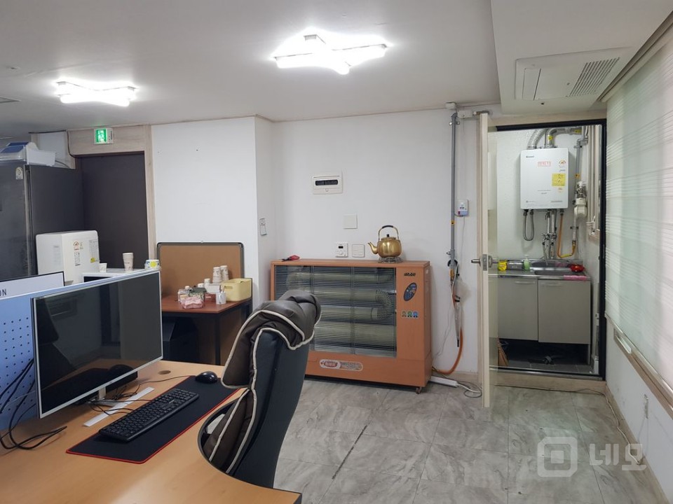 역세권월세저렴엘베유에어컨옵션바닥난방3층단독사용법인및쇼핑몰강추 매물의 11번째 사진