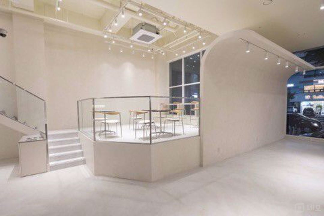 역삼동 대로변, 입지조건 최상 카페 매물의 5번째 사진