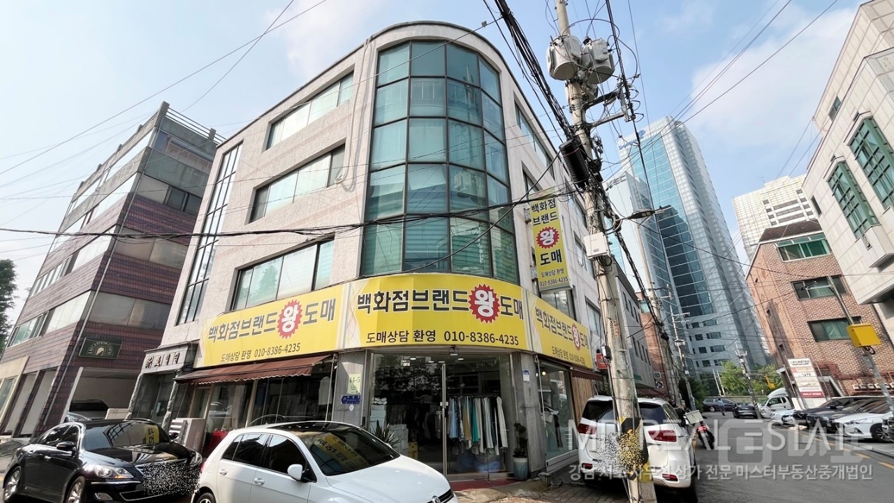 양시숲10분 갓성비 양재천앞 노출천장 확장이전자리 자주식주차 매물의 8번째 사진