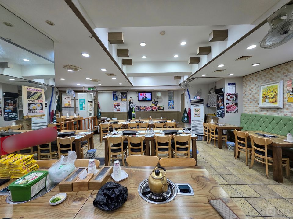 관철동 종각역 역세권, 중심상권 위치, 단골, 예약 많은 한식집 매물의 2번째 사진