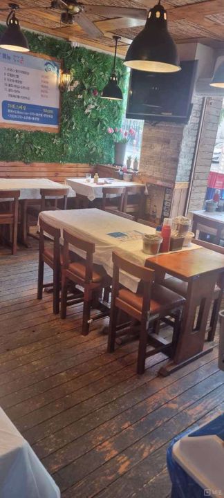 구리시 토평동 야외 좌석 넓게 마련된 신선한 코너 횟집 매물의 3번째 사진