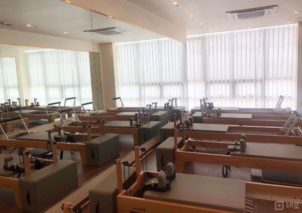 향동동 분할 임대 가능한 필라테스, 피티 운영중인 매장 매물의 5번째 사진