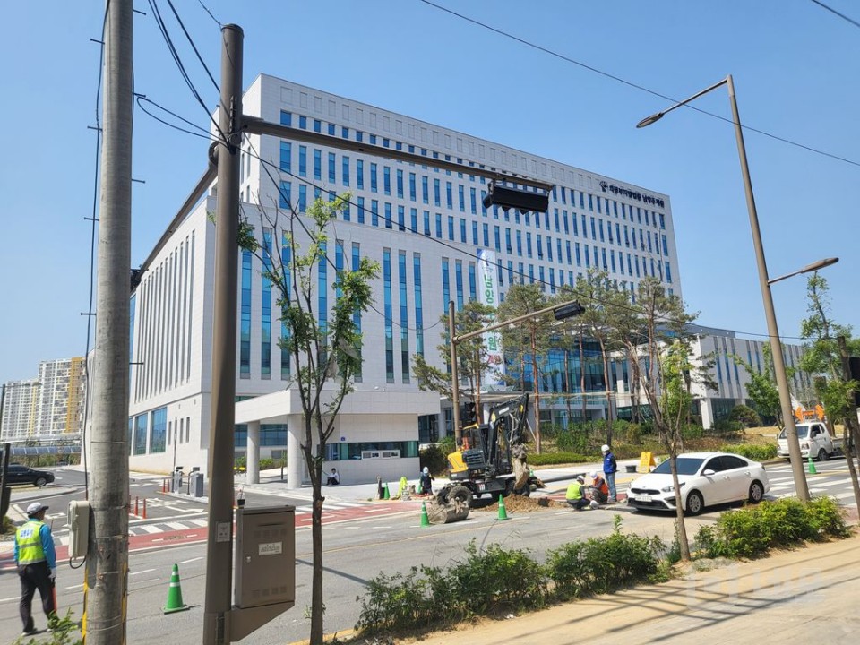 1층,실11.37형,건물입구코너,어떤업종이든 몫 좋음.렌트프리지원,협의가 매물의 1번째 사진