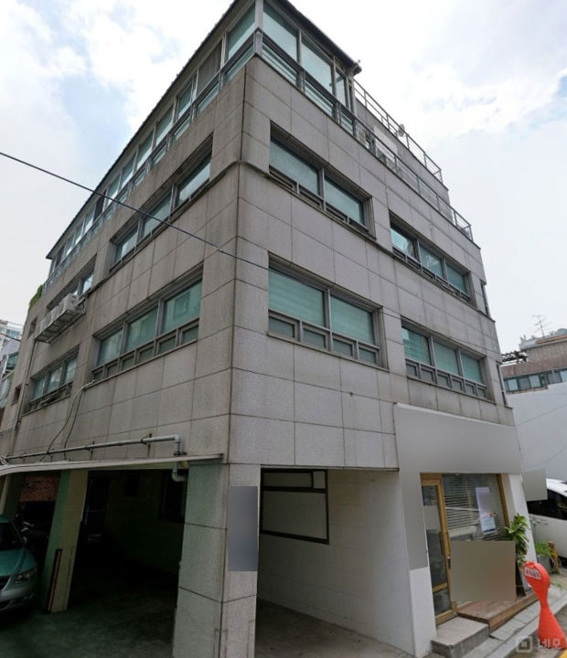 강남구 삼성동, 깔끔한 인테리어 및 시설 완비된 1층,지층 뷰티샵 매물의 6번째 사진