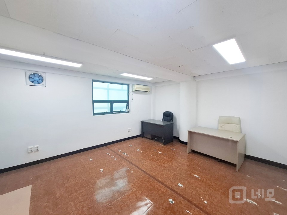 📍 강서구 화곡동 사무실 임대 – 주차·에어컨·승강기 완비 매물의 1번째 사진