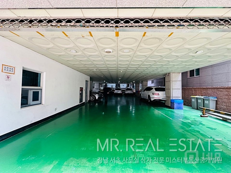 실사진 선릉역 4분 자주식주차 깔끔한사무실 가성비 엘베 매물의 20번째 사진