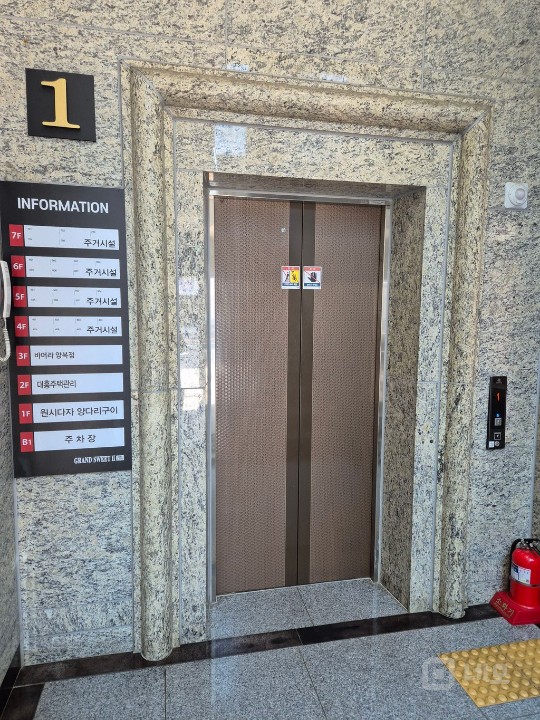 수원터미널 인근 대로변 신축 상가 3층 임대 매물의 4번째 사진