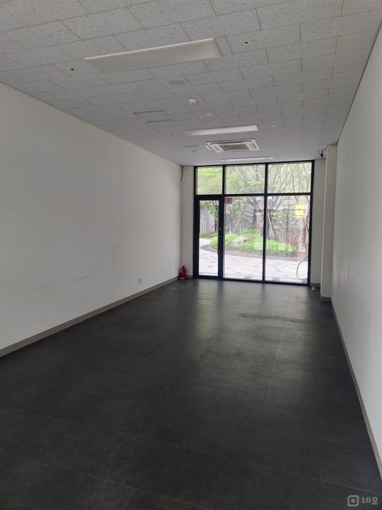 2300세대 대단지 아파트 상가 매물의 4번째 사진