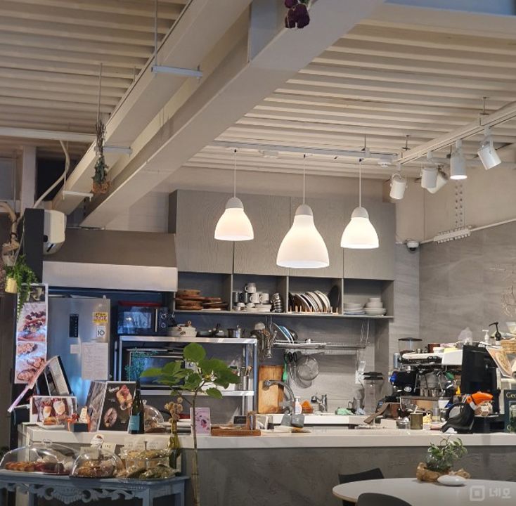 인창동, 인테리어, 시설 및 집기 S급 단골 고객 많은 플라워 카페 바 매물의 5번째 사진