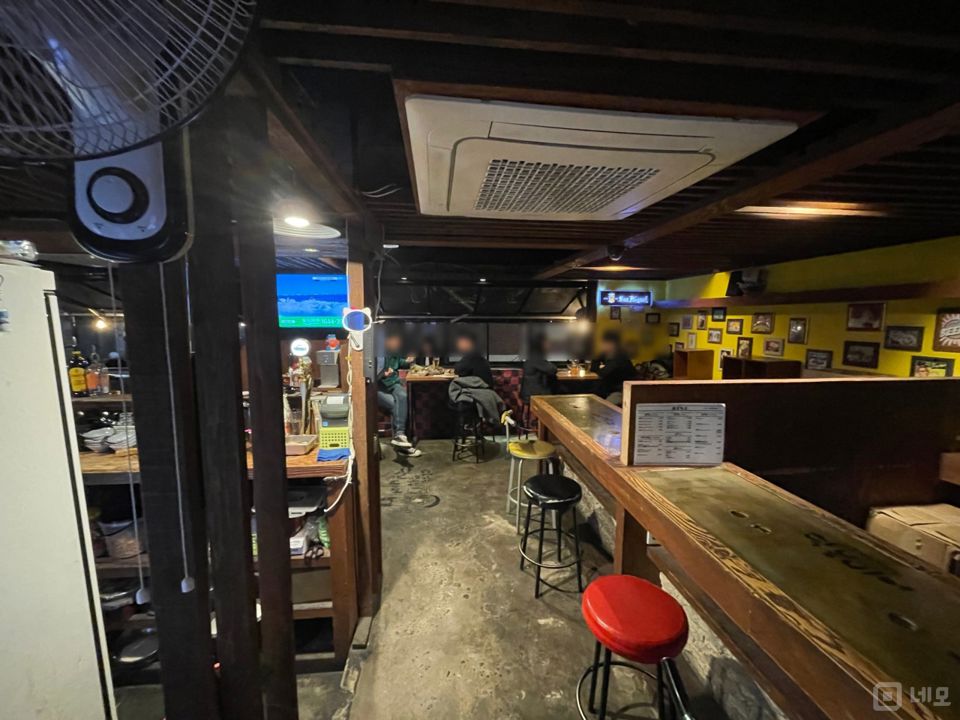 서교동 유동인구 많은 거리, 맥주호프점 매물의 1번째 사진