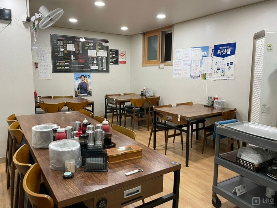 망우동 망우역 역세권, 중심상권 위치해 매출 좋은 횟집 매물의 2번째 사진