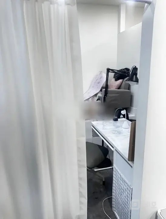 5년차 네일토탈샵 매매(권리금분할가능/월세/보증금 조정가) 매물의 4번째 사진