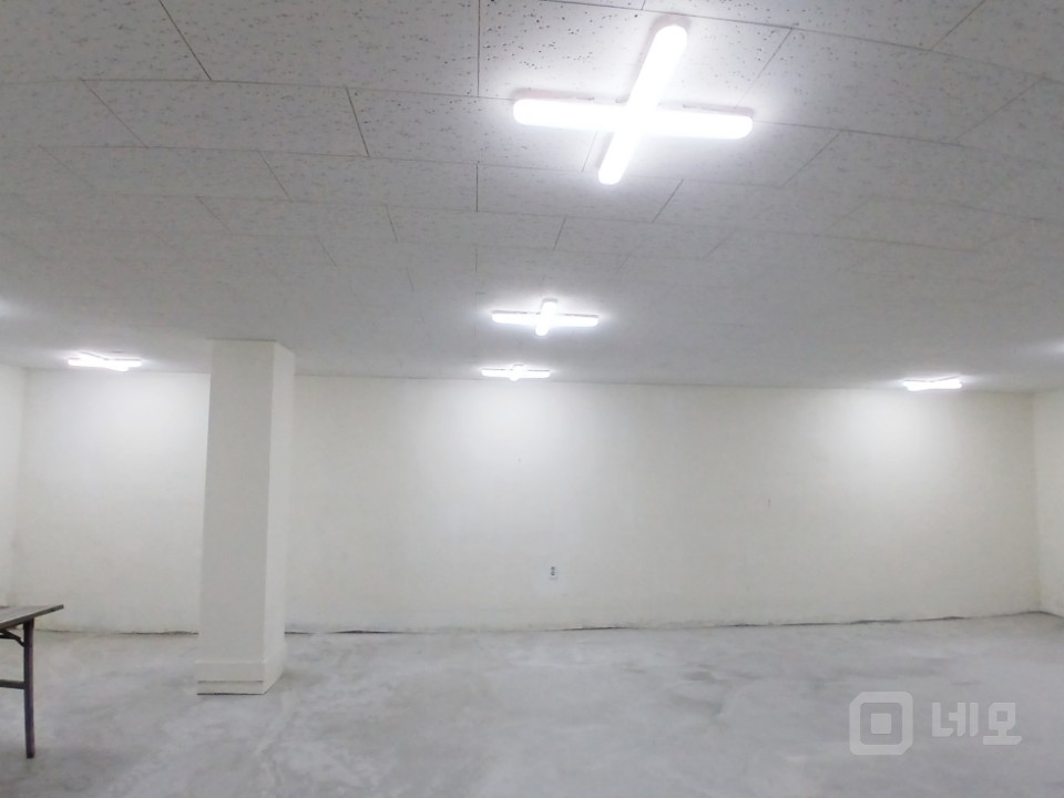 GATE 성산동 홍익초중고 인근 깔끔한 무권리 상가 매물의 8번째 사진
