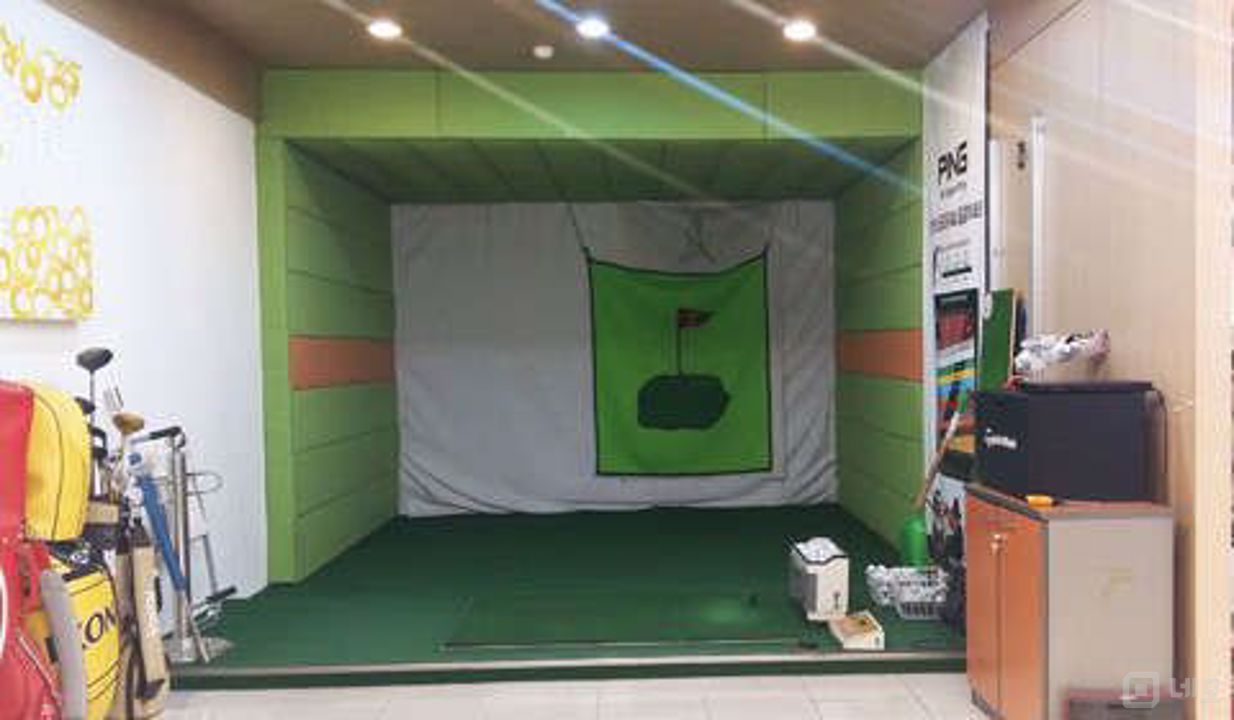 역삼동 대로변에 위치한 골프용품점 매물의 4번째 사진