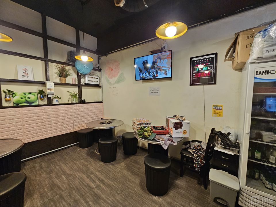 월세 저렴한 주택가 1층, 장안동 곱창집 매물의 1번째 사진