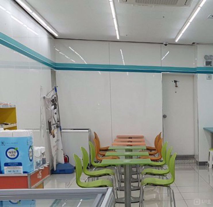 깔끔한 시설, 주거지역에 위치한 당하동 상가 매물의 4번째 사진