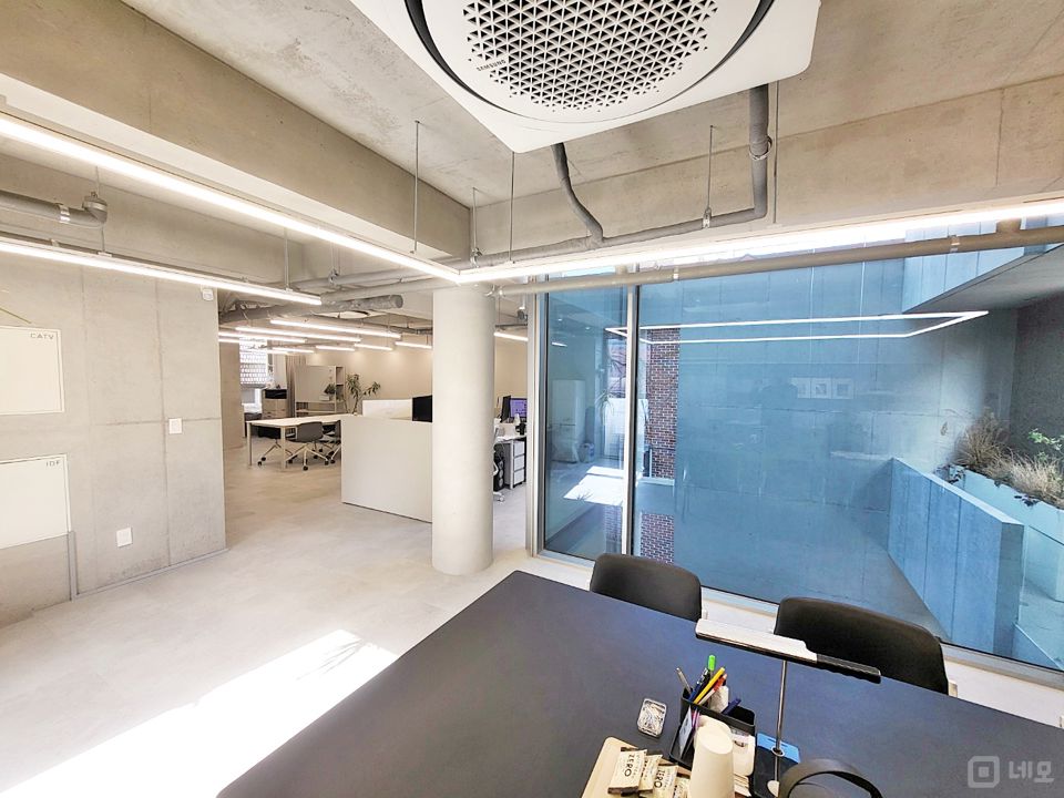 ★ 신축급 내외관 특급 인테리어 디자인 사무공간 카페테리아 ★ 매물의 5번째 사진
