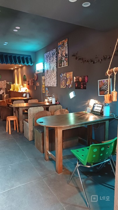 완전 힙한 인테리어 매물의 1번째 사진