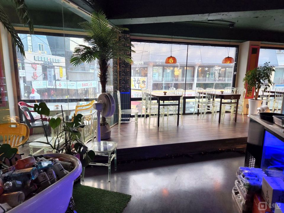 강남구 논현동 위치 좋은 2층상가 매물의 1번째 사진