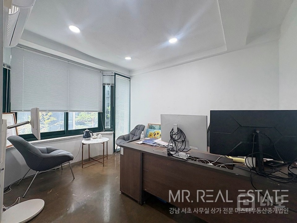 논현학동 더블역세권 무료2대 엘베有 가성비甲 매물의 9번째 사진