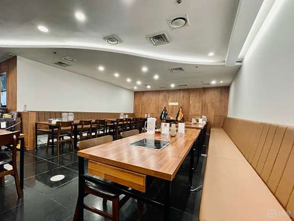 동자동 복합상권에 위치한 음식점 매물의 2번째 사진