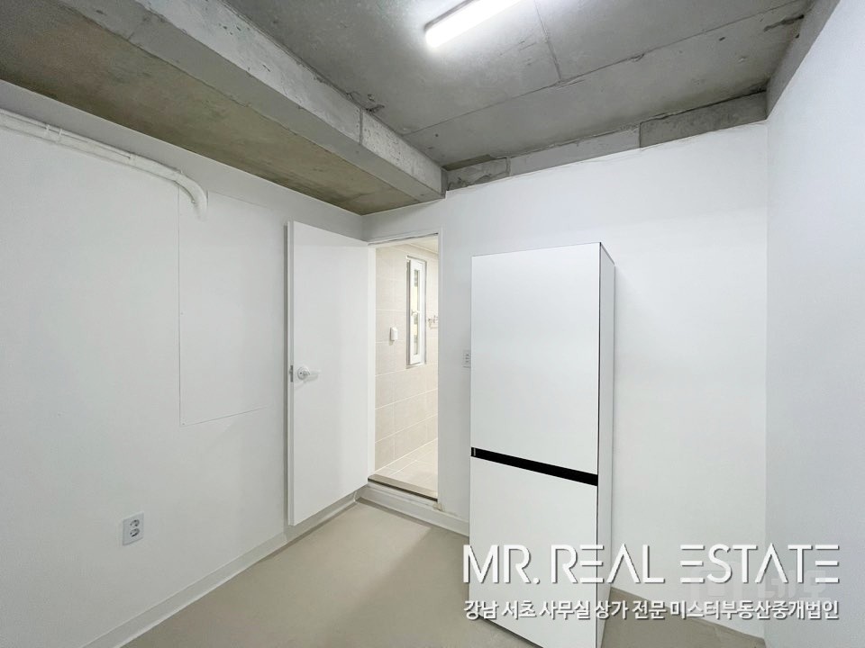 가로수길.화이트톤깔끔한인테리어.압구정인근 매물의 9번째 사진