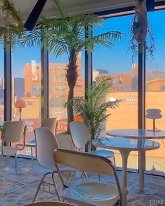 시설집기 포함, 인테리어 완비된 서교동 감성 칵테일 바 매물의 2번째 사진