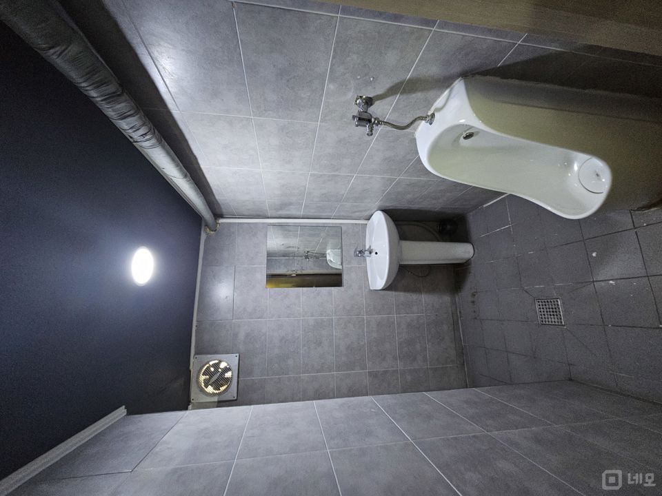 갈현동, 유동인구 많은 연신내연빛거리 2층 술집 매물의 8번째 사진