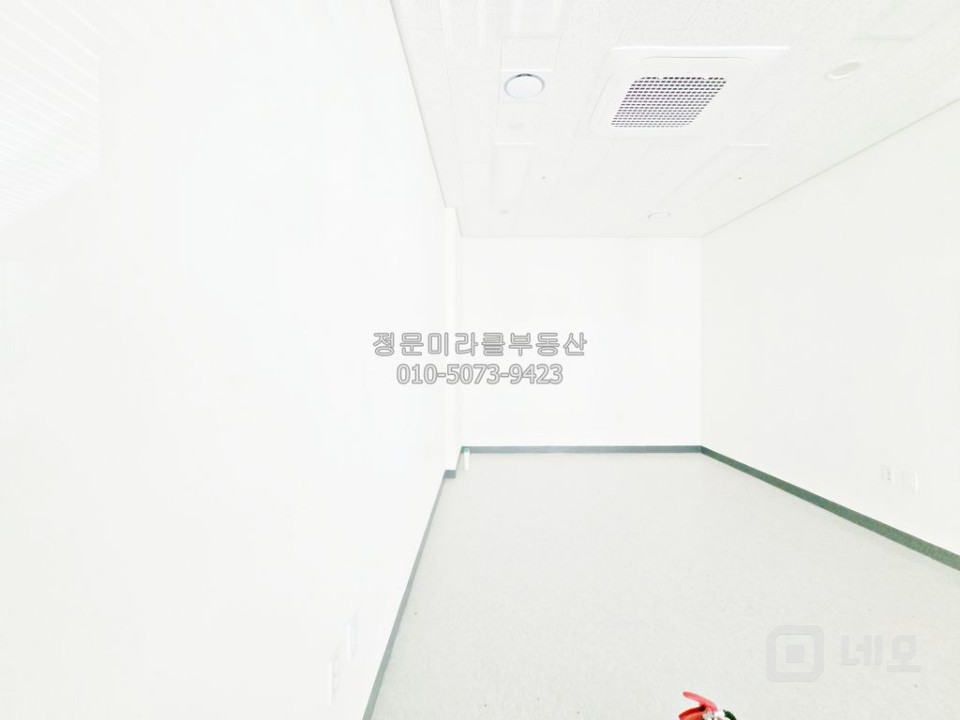 💙힐스테이트 첫입주💙월세인하 에스컬레이터 바로 앞 목좋은 상가 매물의 3번째 사진