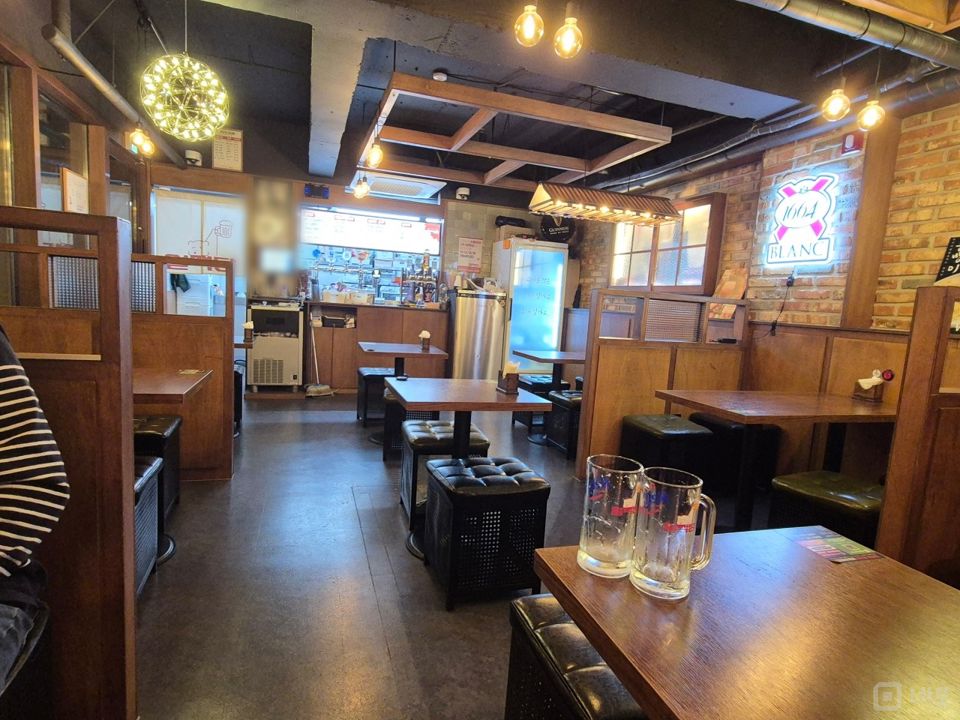 용강동 넓은 야장 공간 있는 맥주호프점 매물의 1번째 사진