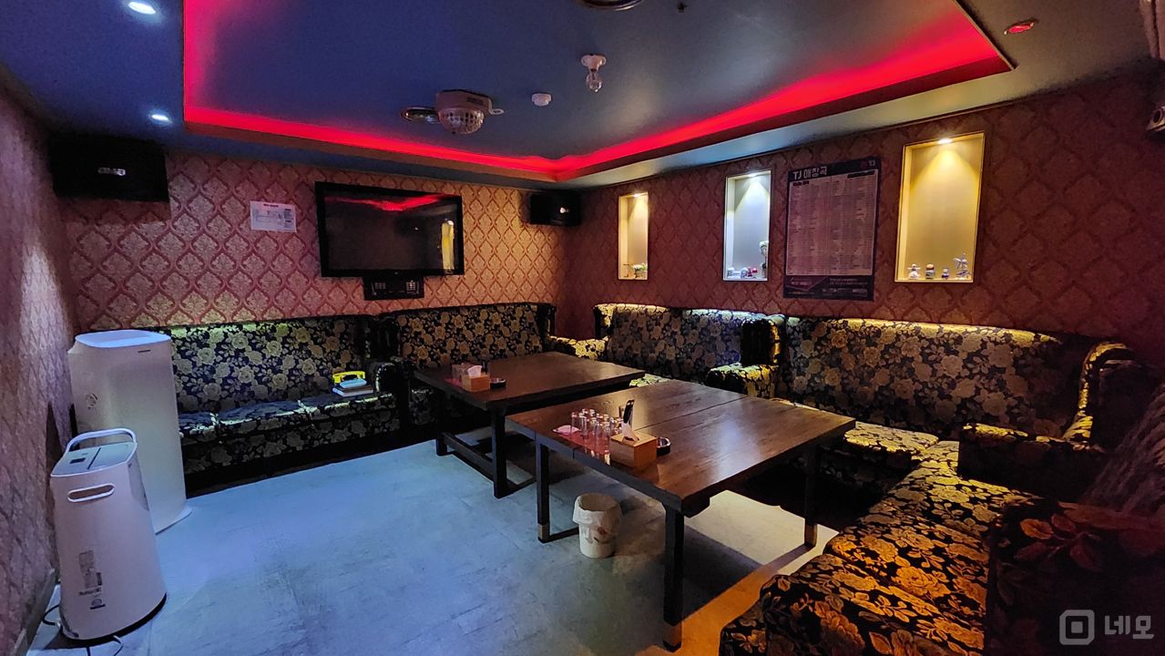 봉천동 번화가 위치, 시설, 인테리어 완비, 단골 많은 노래 주점 매물의 8번째 사진