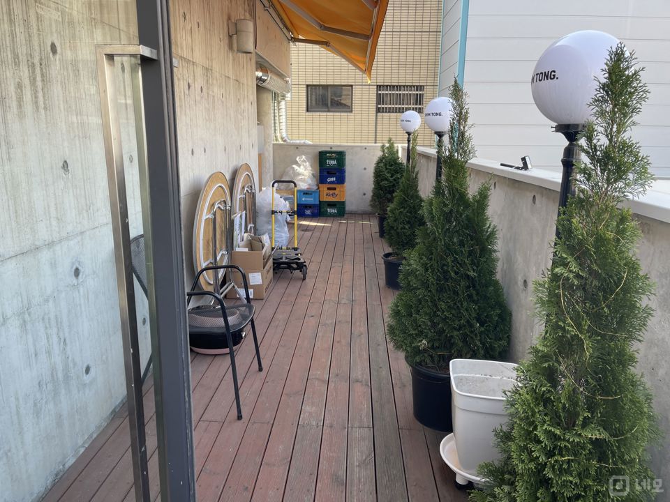 합정역 도보8분 세련된 매장의 고깃집 매물의 4번째 사진