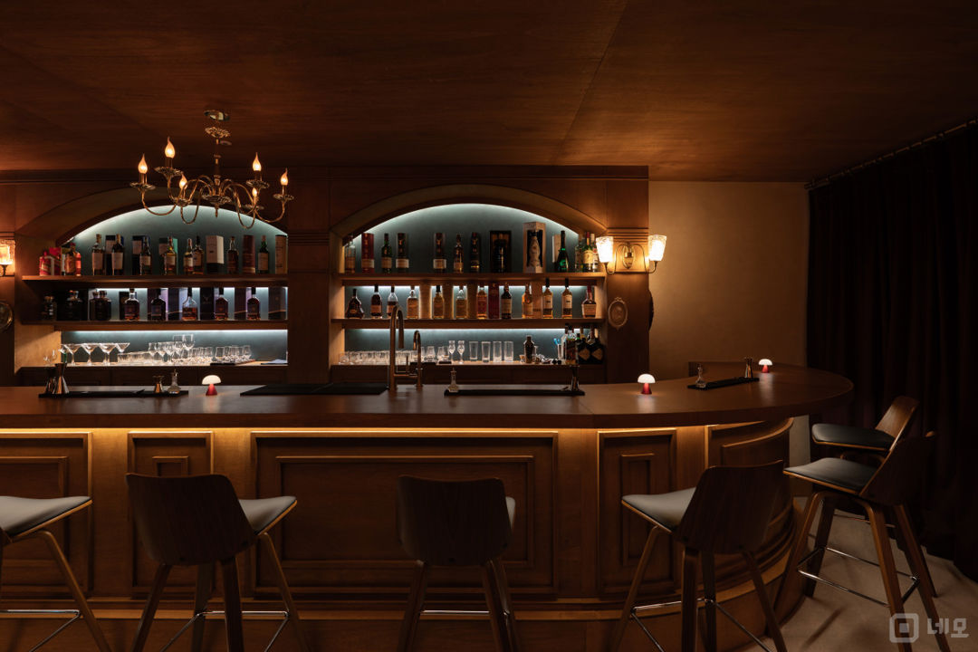 노량진동 고급스러운 인테리어 및 시설 Bar 매물의 1번째 사진