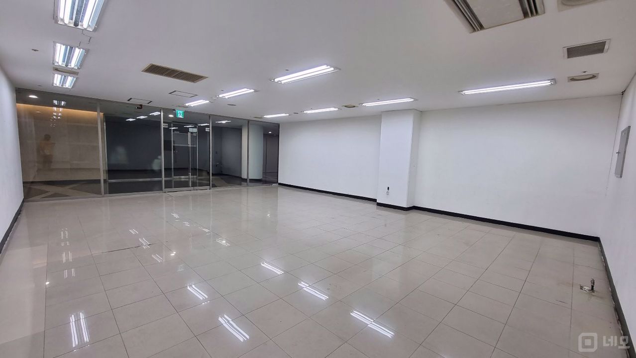 ▣9호선 언주역 도보 7분 이내 위치! 대로변 대형 프라임급 사무실▣ 매물의 4번째 사진