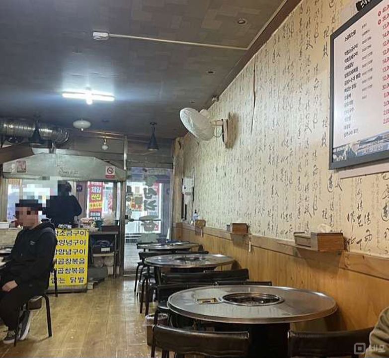 석촌동 복합상권에 위치한 음식점 매물의 5번째 사진