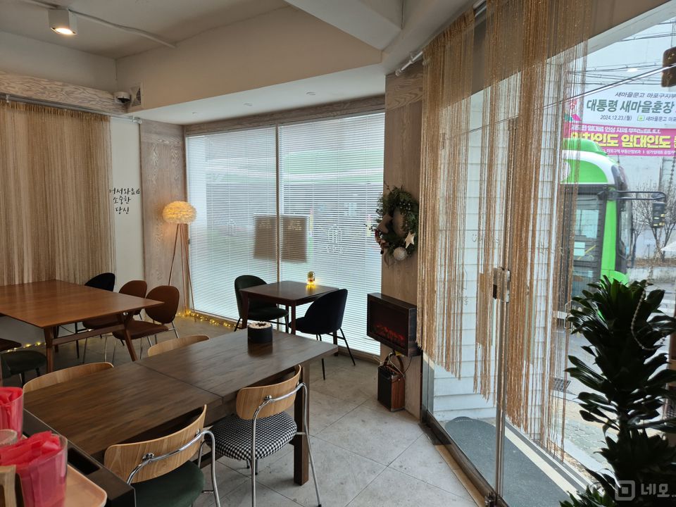 망원동 코너자리에 위치한 요리주점 매물의 6번째 사진