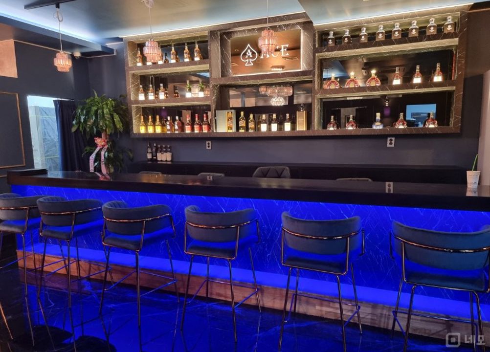 마곡동, 번화가 최고의 입지 라이브바 및 바 양도양수 매물의 1번째 사진