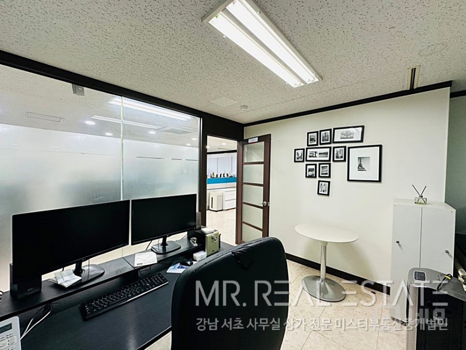 실사진 선릉역 4분 자주식주차 깔끔한사무실 가성비 엘베 매물의 9번째 사진