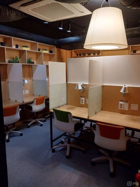 서울대입구역 역세권, 시설 완비, 초,중,고등학교 가까운 스터디카페 매물의 1번째 사진