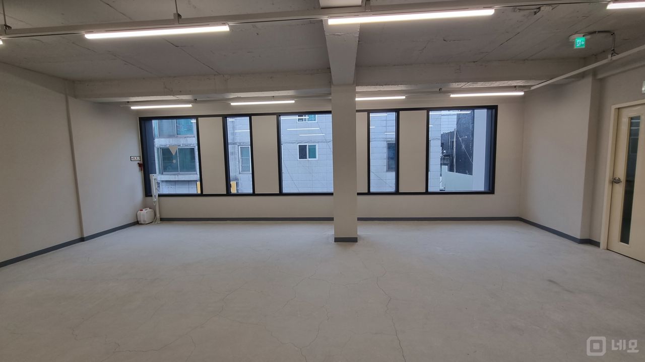 신당역 초역세권 신축 공실 매물의 1번째 사진