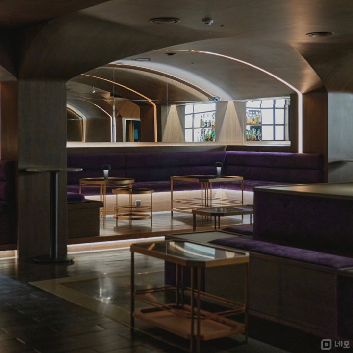 이태원동 이태원역 역세권, 고급스러운 인테리어, 시설 완비된 라운지바 매물의 1번째 사진