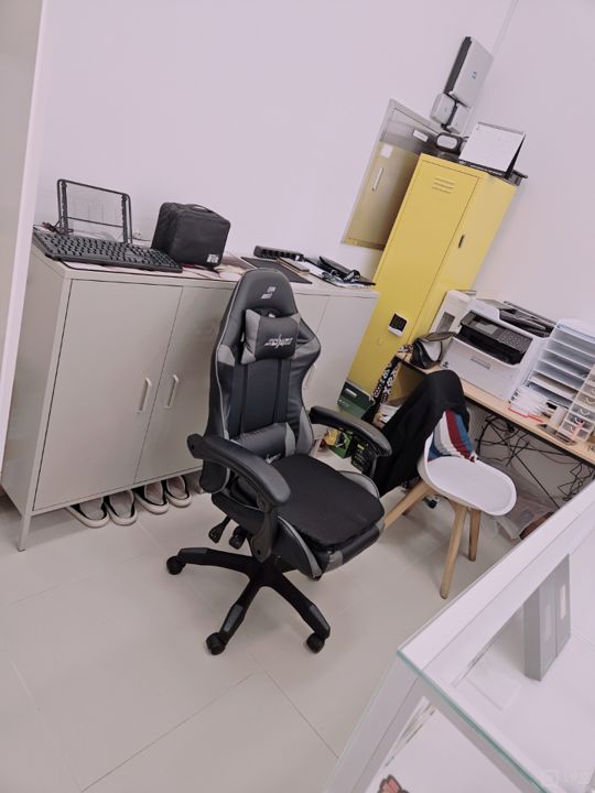 동탄역 인근, 깔끔한 인테리어 완비된 오산동 이동통신판매점 매물의 3번째 사진