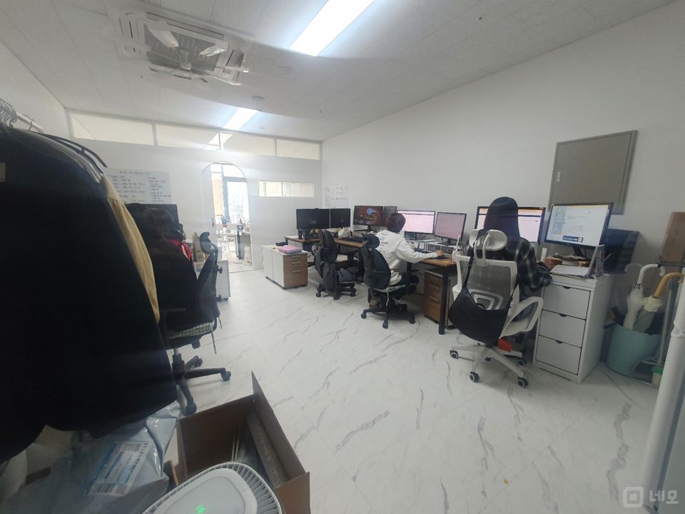 원당동 월세 70만원 대로변, 8층 사무실 매물의 1번째 사진