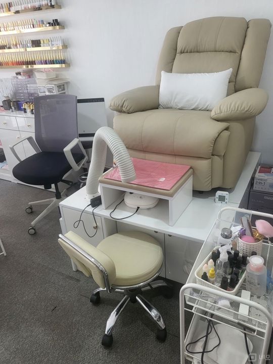 네일샵 인수하실분, 모든집기&가구&재료놓고가요 매물의 3번째 사진