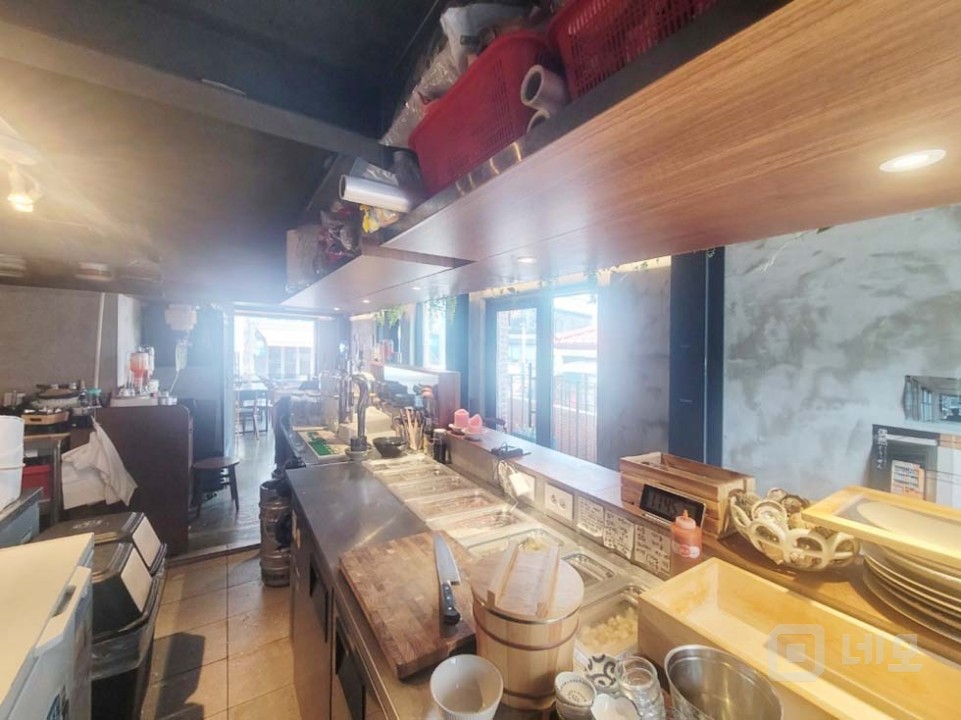 GATE 연남동 미로길 가시성 좋고 인테리어 좋은 1.5층 상가 매물의 6번째 사진